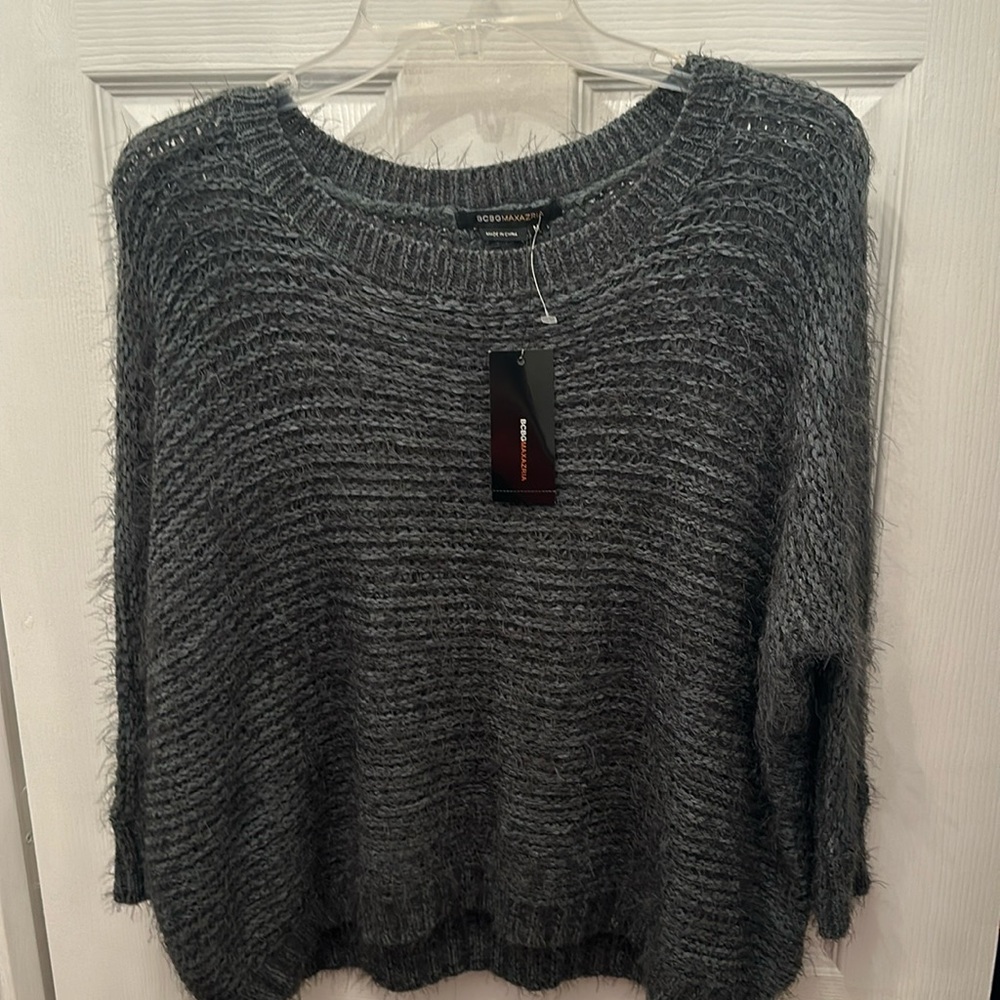 NWT BCBG MAXAZRIA HIGH/LOW SWEATER SIZE M MSRP $180